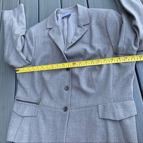 AKRIS Punto Gray Oatmeal Wool Blazer Size 14 - Picture 11 of 12